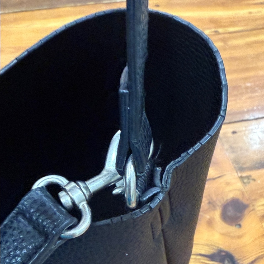 Aeropostale Black Faux Leather Shoulder Tote Bag - Picture 7 of 10